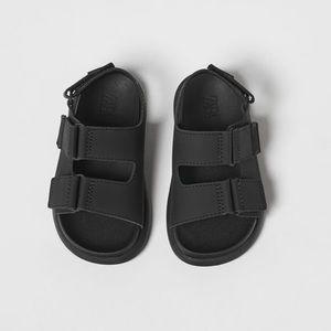 NWT Zara boy’s sandals